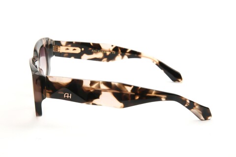 AH9393 E01 52-20-142 - Thumbnail